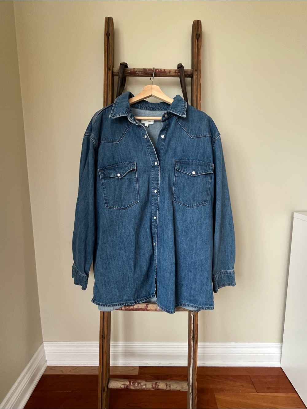 Women’s Oak + Fort Denim Over-shirt - size Large